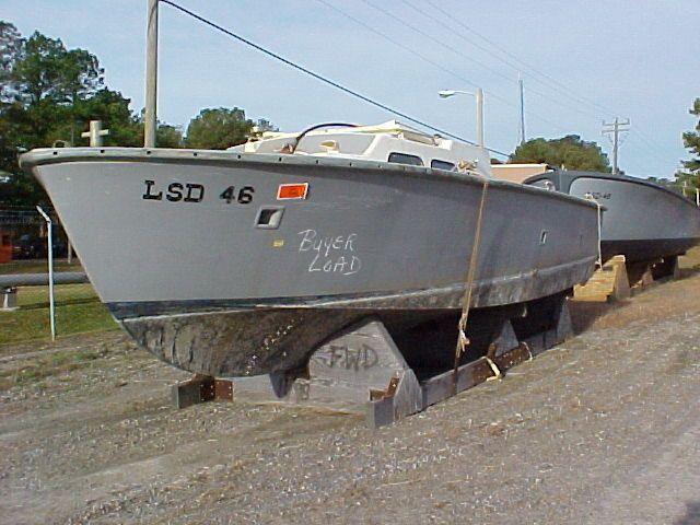 boat lcpl36-1.JPG